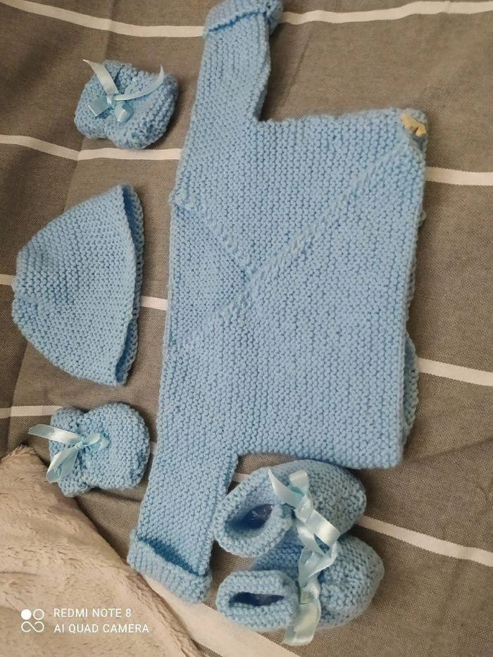 Lot nacimiento 1 mes 4 piezas Hecho a mano – photo 2